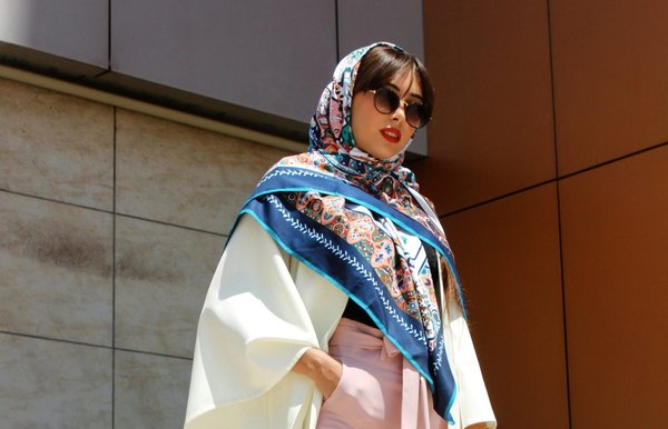 Where to Find the Best Artisanal Silk Scarves in Edinburgh?